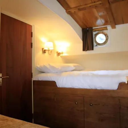 Hotelschip Antje Den Helder